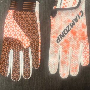 Ciamzonp Orange and White youth football gloves- New